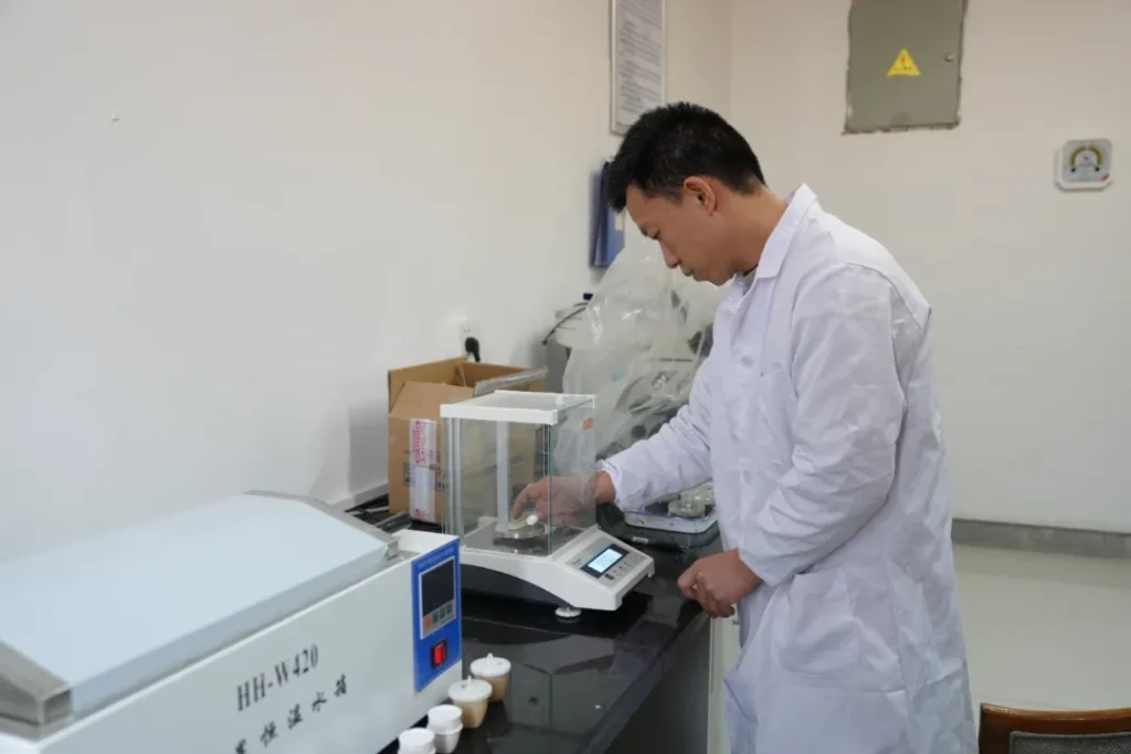 About Us quality inspection for custom plastic packaging